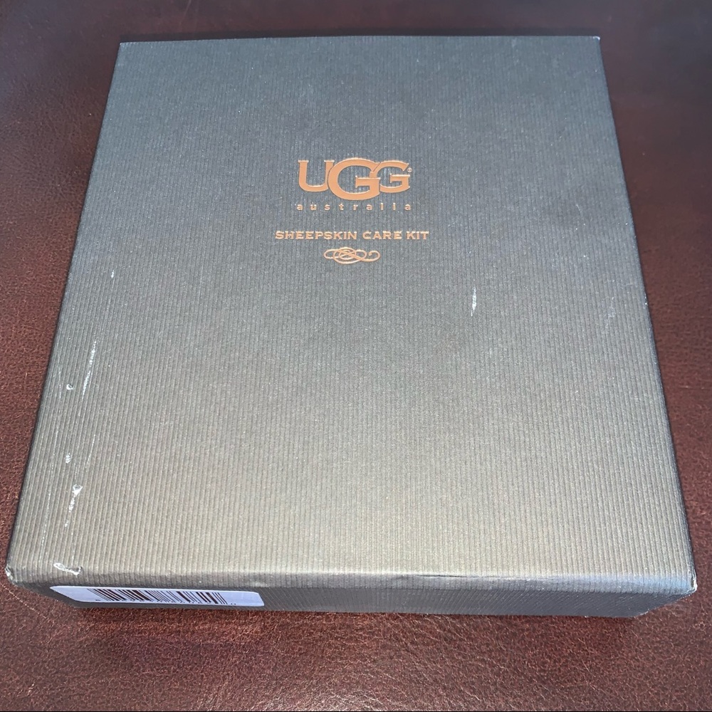 UGG Sheepskin care kit